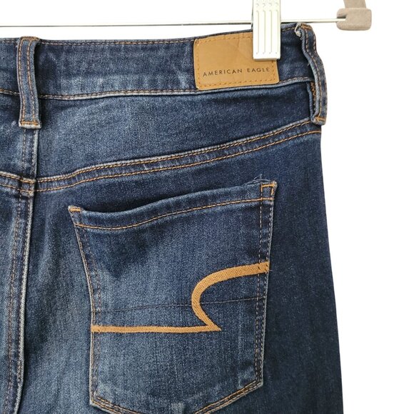American Eagle 360° Ne(X)T Level Stretch Jeans Size 4 Short Distressed Denim - Picture 7 of 8